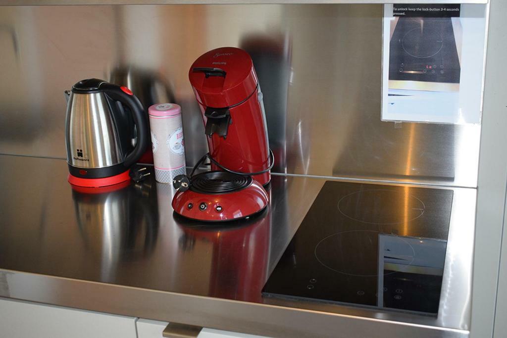 New Age Boardinghaus N70 Aparthotel ไฮล์บรอนน์ ภายนอก รูปภาพ