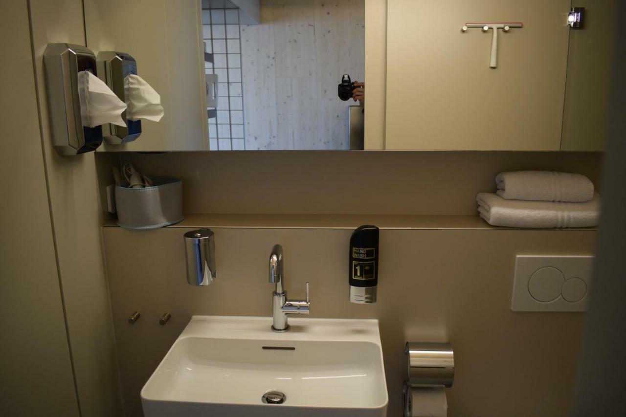New Age Boardinghaus N70 Aparthotel ไฮล์บรอนน์ ภายนอก รูปภาพ